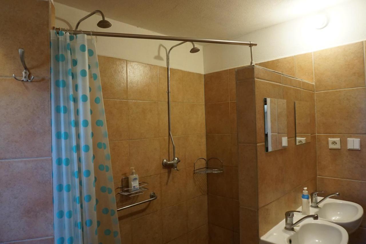 Mlyn-Osvracin Apartment Bagian luar foto