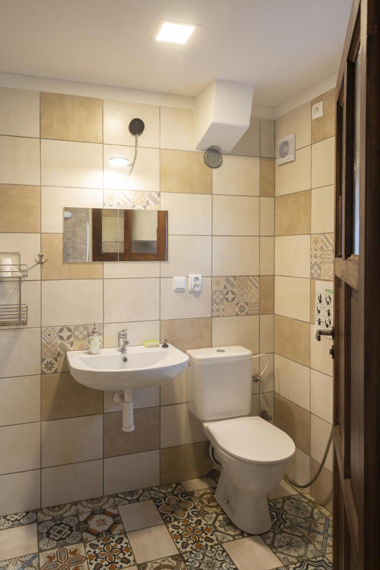 Mlyn-Osvracin Apartment Bagian luar foto
